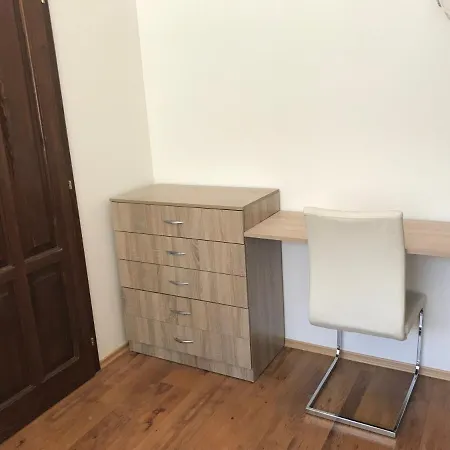 アパートホテル Crystal Apartman *